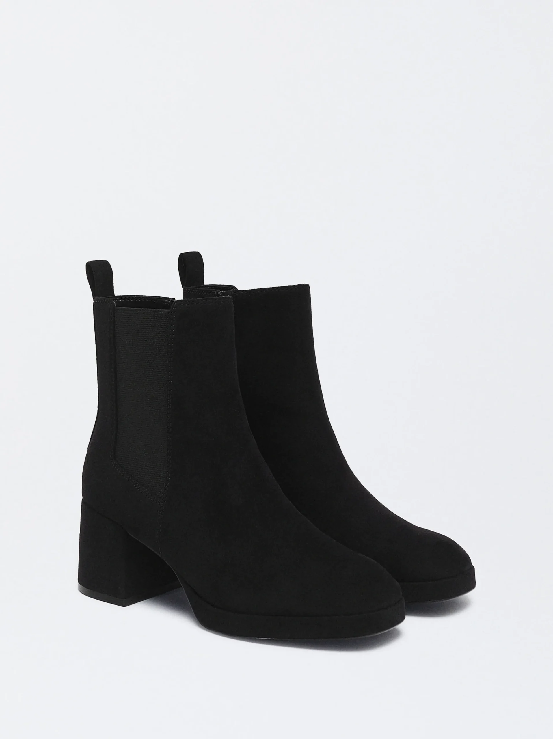 Parfois Botas e Botins*Botins Efeito Camurça | Preto