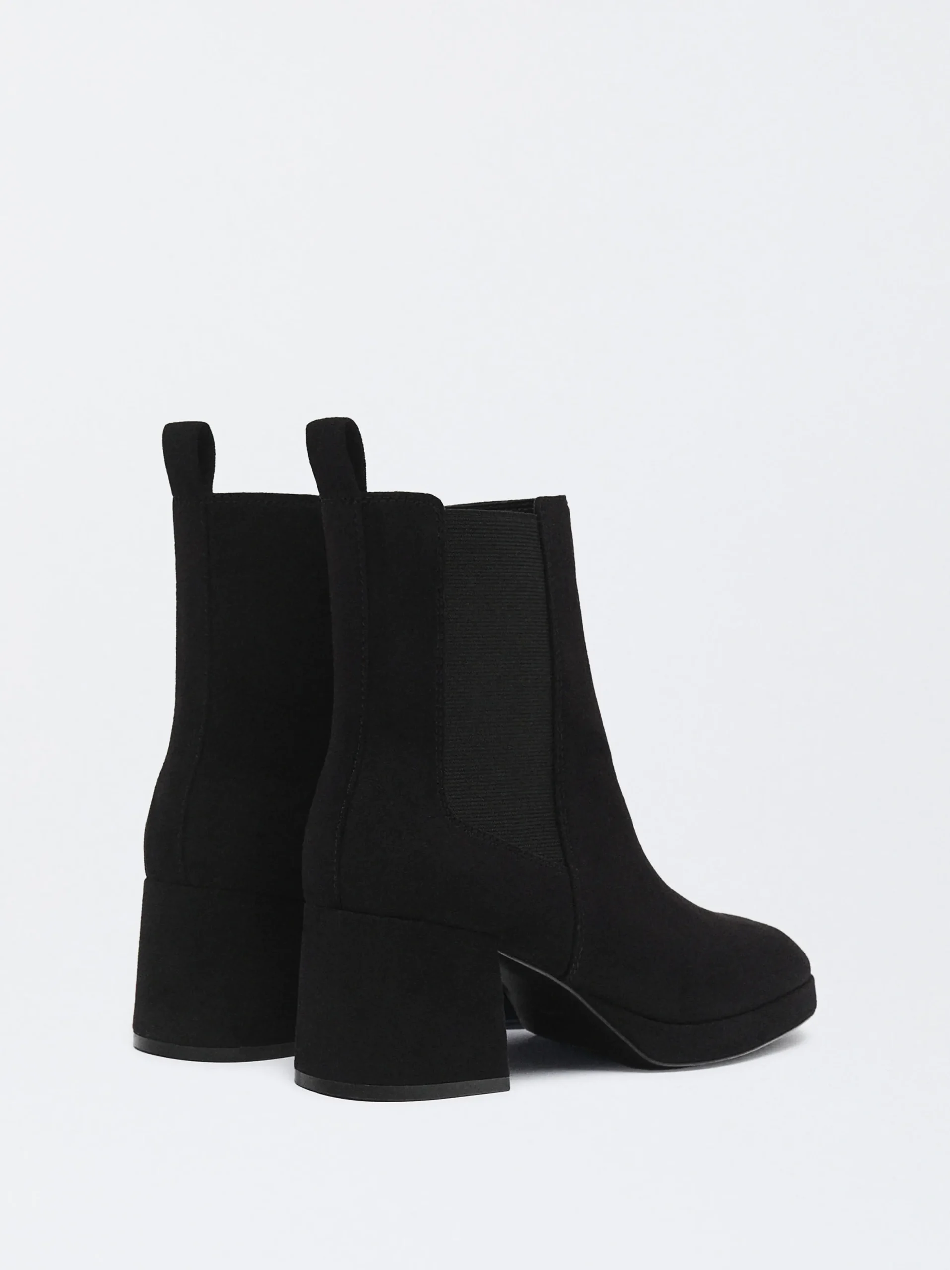 Parfois Botas e Botins*Botins Efeito Camurça | Preto