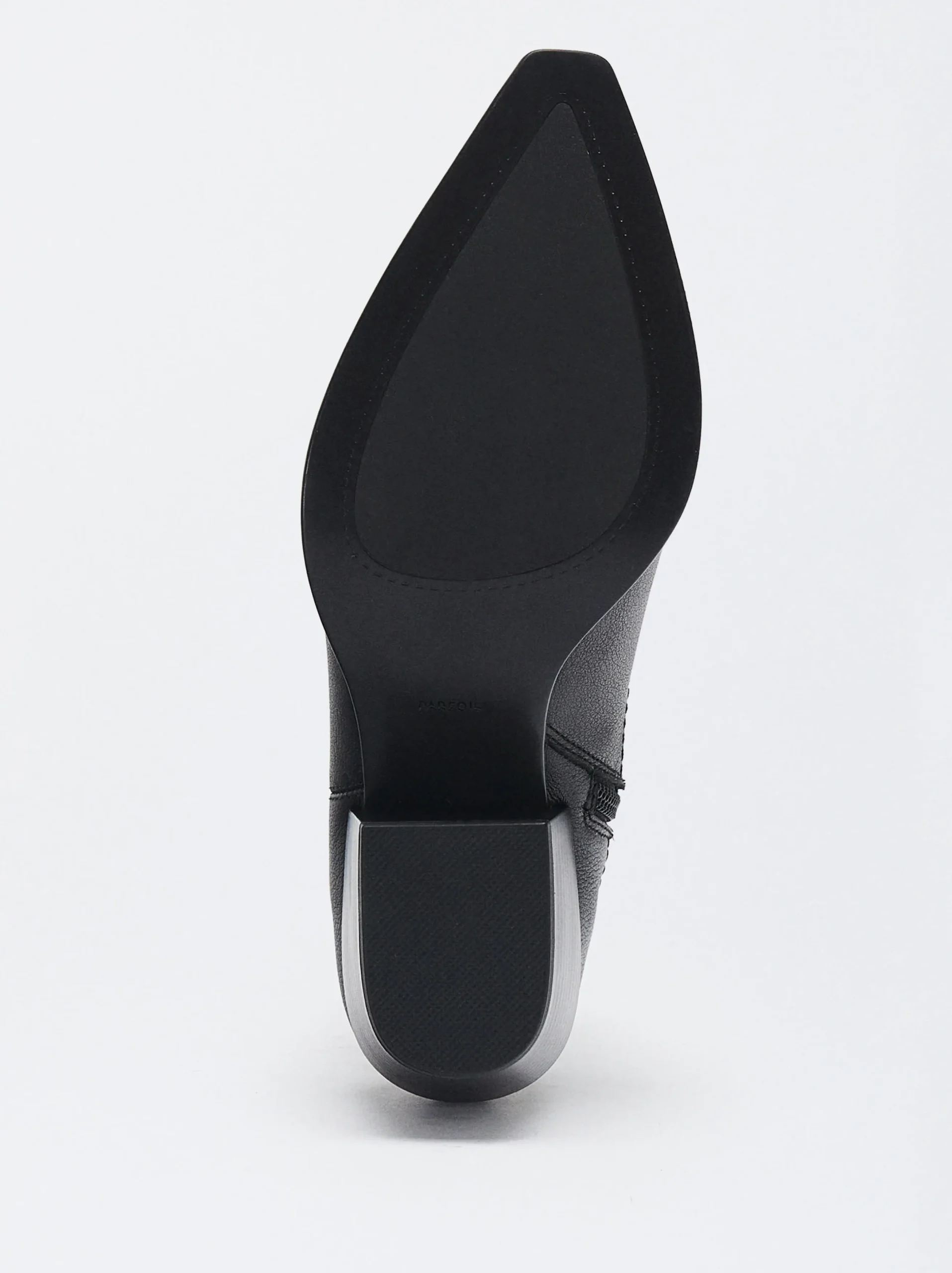 Parfois Pele|Botas e Botins*Exclusivo Online - Botins Cowboy Em Pele | Preto