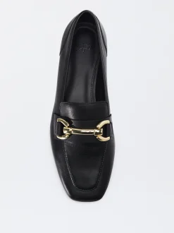 Parfois Pele|Sapatos Rasos*Mocassim De Pele Com Fivela | Preto