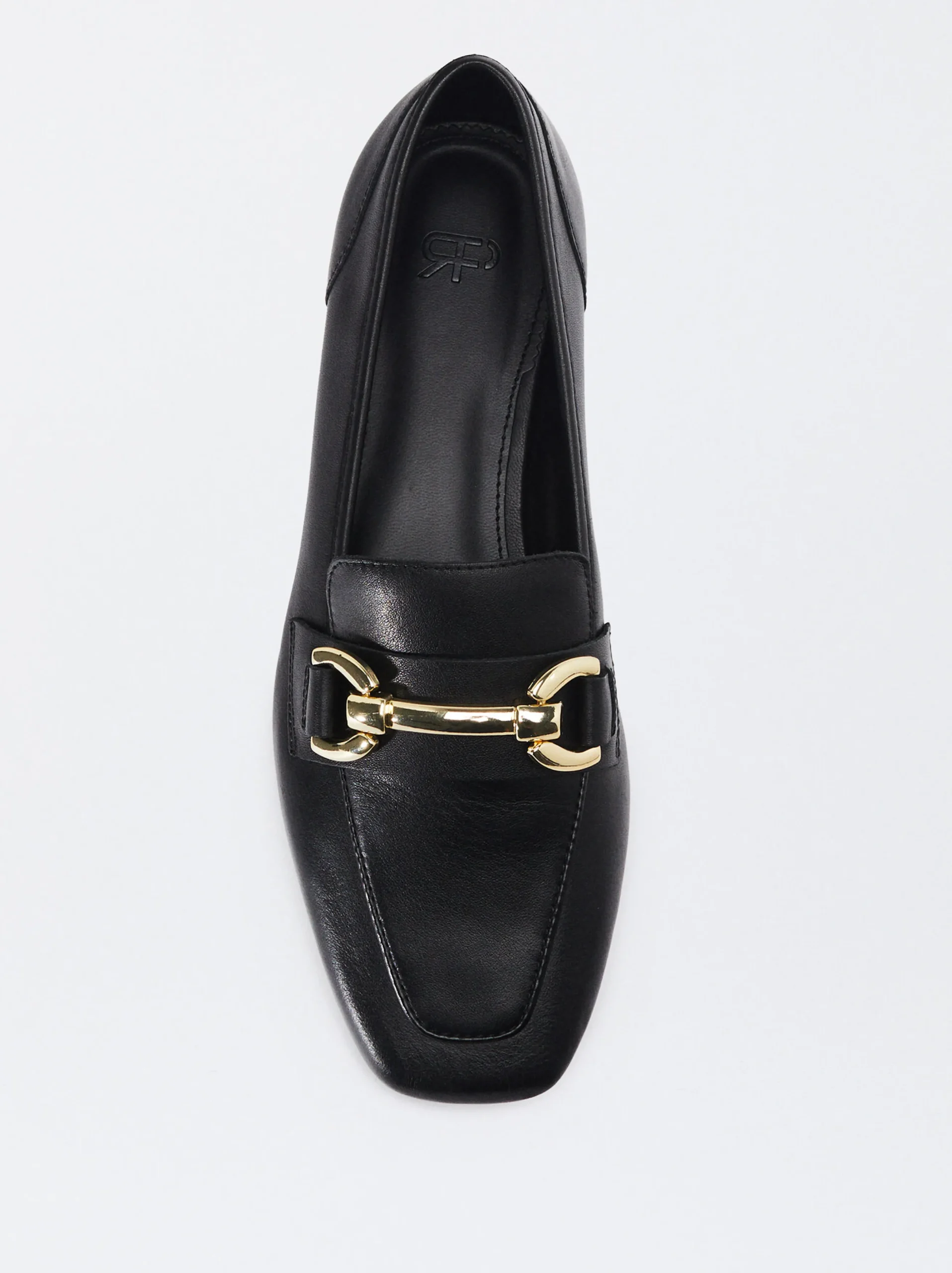 Parfois Pele|Sapatos Rasos*Mocassim De Pele Com Fivela | Preto