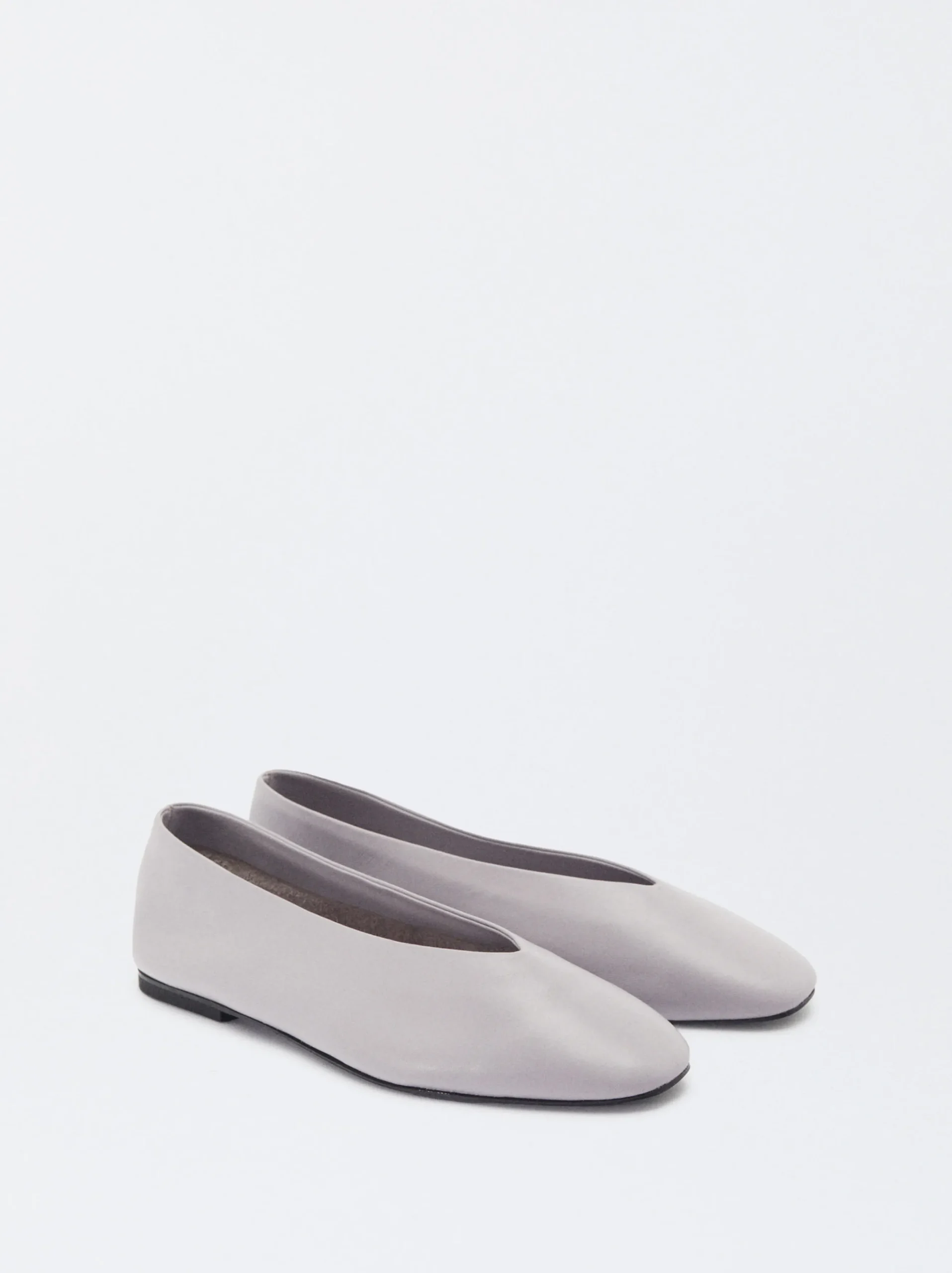 Parfois Pele|Sapatos Rasos*Sabrinas Em Pele Bege | Lilás