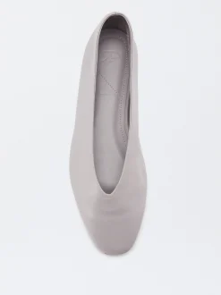 Parfois Pele|Sapatos Rasos*Sabrinas Em Pele Bege | Lilás