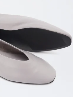 Parfois Pele|Sapatos Rasos*Sabrinas Em Pele Bege | Lilás